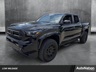 Used 2024 Toyota Tacoma SR5 image 1
