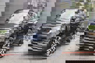 New 2025 Land Rover Range Rover SE image 1