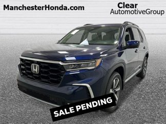 New 2025 Honda Pilot Touring image 1
