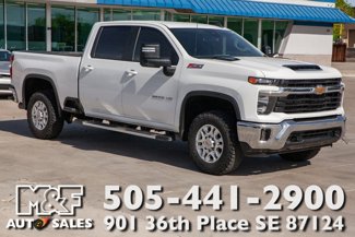 Used 2024 Chevrolet Silverado 2500 LT image 1