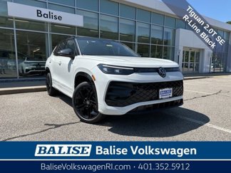 New 2025 Volkswagen Tiguan SE R-Line image 1