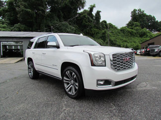 Used 2020 GMC Yukon Denali w/ Denali Premium Package image 1