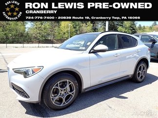 Used 2022 Alfa Romeo Stelvio Ti image 1