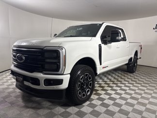 Used 2025 Ford F250 Platinum image 1