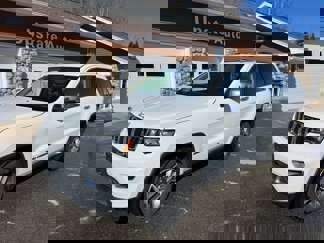 Used 2021 Jeep Grand Cherokee Limited image 1
