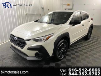 Used 2024 Subaru Crosstrek 2.0i image 1