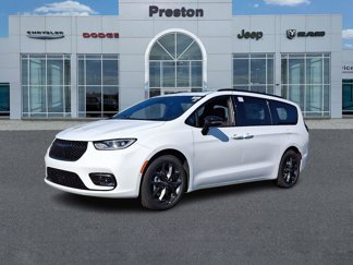 New 2026 Chrysler Pacifica Limited image 1
