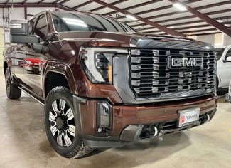 Used 2024 GMC Sierra 2500 Denali Ultimate image 1