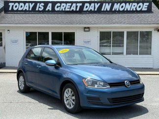 Used 2016 Volkswagen Golf S image 1
