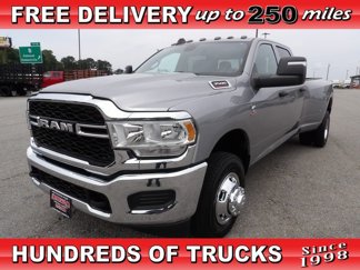 Used 2023 RAM 3500 Tradesman image 1