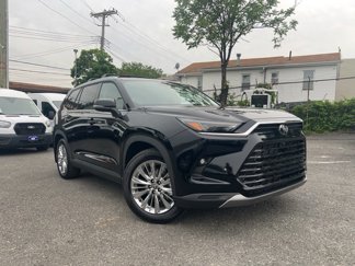 Used 2025 Toyota Grand Highlander AWD image 1