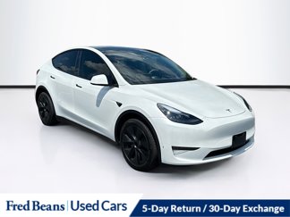 Used 2024 Tesla Model Y Long Range image 1