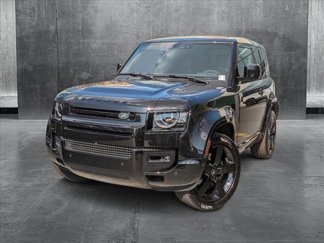 Used 2024 Land Rover Defender 90 V8 image 1
