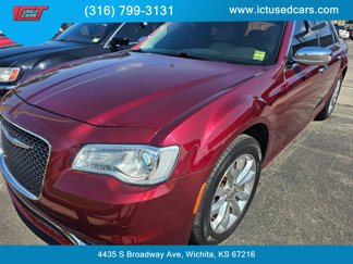 Used 2018 Chrysler 300 Limited image 1