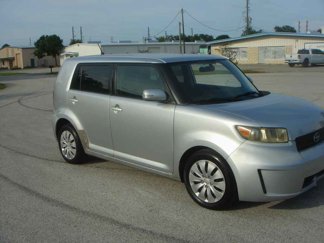 Used 2009 Scion xB image 1