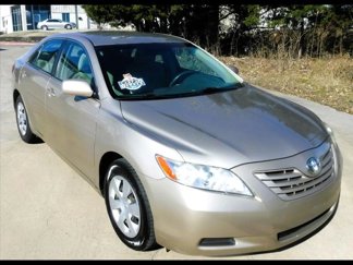 Used 2009 Toyota Camry LE image 1
