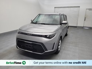 Used 2023 Kia Soul LX image 1