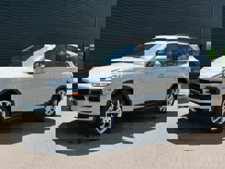 Certified 2022 Porsche Cayenne image 1