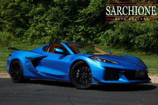 Used 2025 Chevrolet Corvette Z06 w/ Z07 Performance Package image 1