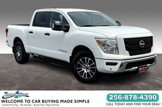 Used 2024 Nissan Titan SV w/ SV Convenience Package image 1