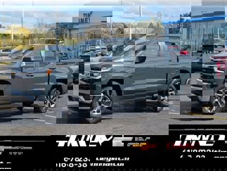 New 2025 Chevrolet Silverado 1500 LT image 1