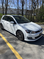 Used 2015 Volkswagen Golf SE w/ Golf Sport Package image 1