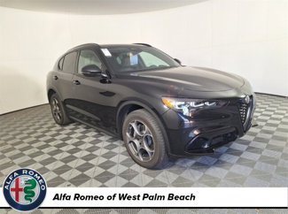 New 2025 Alfa Romeo Stelvio Sprint w/ Convenience Package image 1