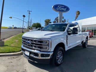 New 2025 Ford F350 4x4 Crew Cab Super Duty image 1