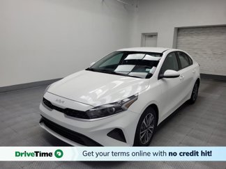 Used 2023 Kia Forte LXS image 1