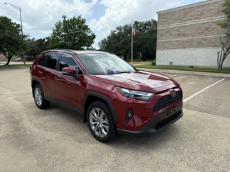 Used 2022 Toyota RAV4 XLE Premium image 1