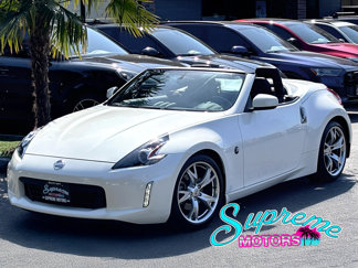 Used 2018 Nissan 370Z Touring image 1