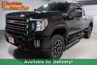 Used 2023 GMC Sierra 2500 AT4 w/ AT4 Preferred Package image 1