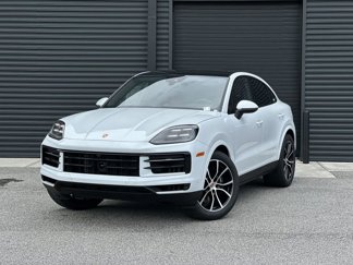 New 2025 Porsche Cayenne Coupe image 1