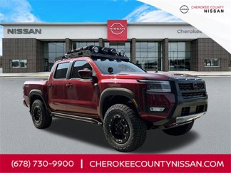 New 2025 Nissan Frontier PRO-4X w/ Pro Convenience Package image 1