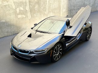 Used 2015 BMW i8 image 1