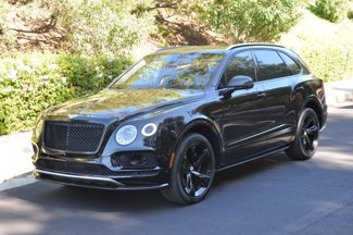 Used 2018 Bentley Bentayga Onyx Edition image 1
