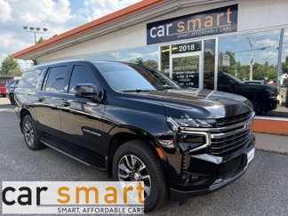 Used 2023 Chevrolet Suburban LT w/ LT Signature Plus Package image 1