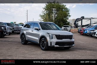 Used 2024 Kia Sorento S w/ Panoramic Sunroof Package image 1