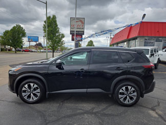 Used 2022 Nissan Rogue SV w/ SV Premium Package image 1