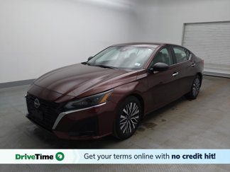 Used 2024 Nissan Altima 2.5 SV image 1