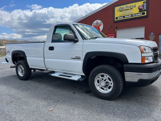 Used 2006 Chevrolet Silverado 2500 W/T w/ Snow Plow Prep Package image 1