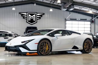 Used 2024 Lamborghini Huracan Tecnica image 1