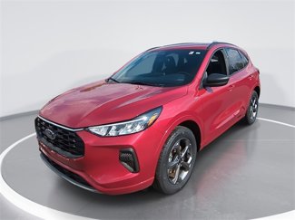 Used 2024 Ford Escape ST-Line image 1