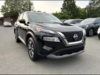 Used 2021 Nissan Rogue SV image 1