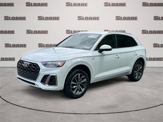 Certified 2025 Audi Q5 2.0T Premium Plus w/ Premium Plus Package image 1