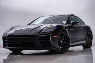 New 2026 Porsche Panamera 4 image 1