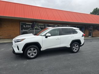 Used 2023 Toyota RAV4 XLE image 1