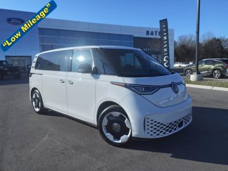Used 2025 Volkswagen ID. Buzz Pro S image 1