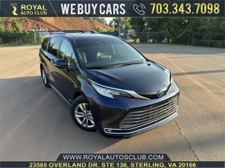 Used 2021 Toyota Sienna Limited image 1