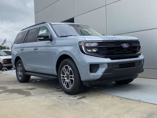 New 2025 Ford Expedition Active image 1